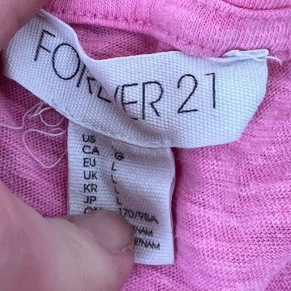 Bundle of 2 Women’s Pink and Coral Tops Size Large - Picture 5 of 6